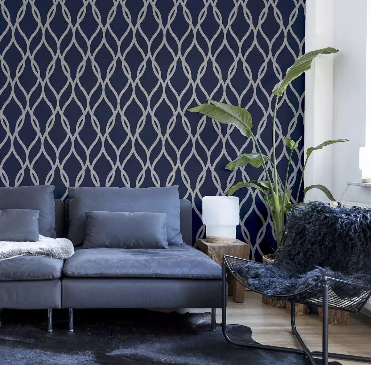 Arthouse Sequin Trellis Navy & Silver Glitter Wallpaper – 921804