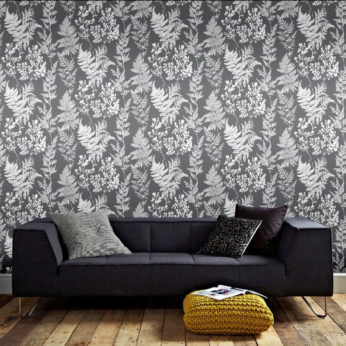 Graham & Brown Leaves Floral Wallpaper 103298 – White & Grey Nature Design, Clearance, 10m Roll